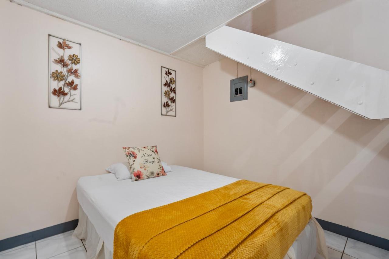 Shaw Park Gem Apt 12D Очо-Ріос Екстер'єр фото