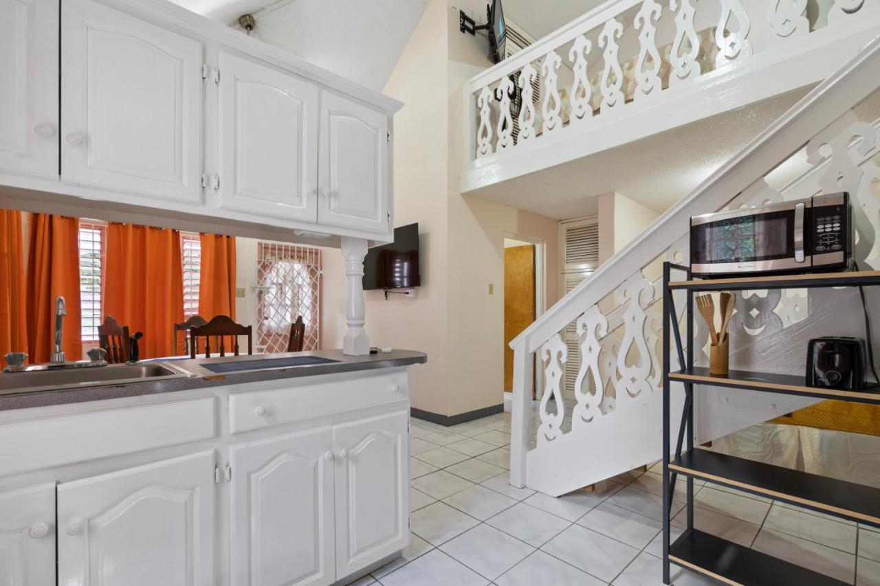 Shaw Park Gem Apt 12D Очо-Ріос Екстер'єр фото