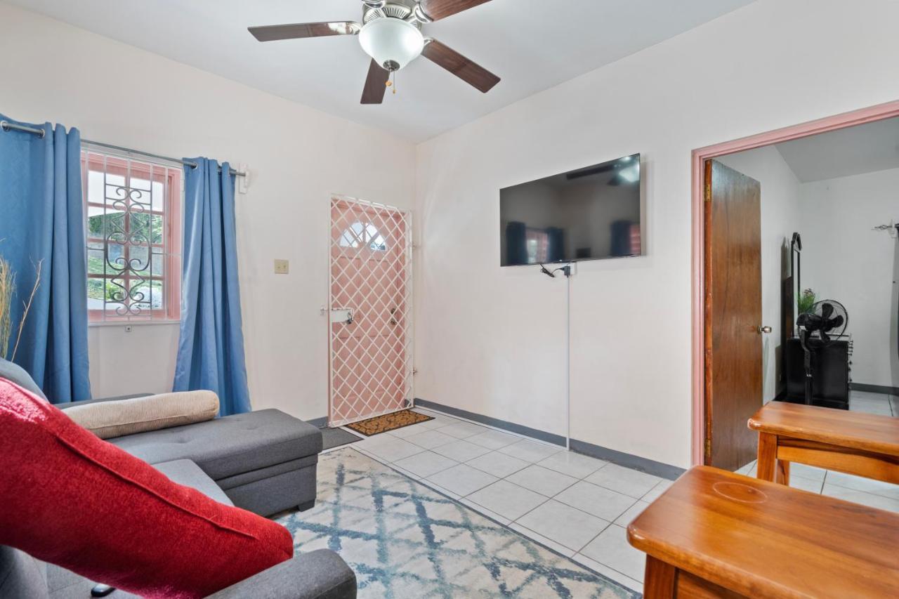 Shaw Park Gem Apt 12D Очо-Ріос Екстер'єр фото