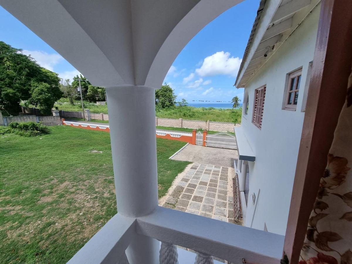 Shaw Park Gem Apt 12D Очо-Ріос Екстер'єр фото